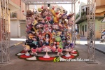 Burriana ya luce sus 36 monumentos falleros en las calles