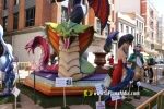 Burriana ya luce sus 36 monumentos falleros en las calles