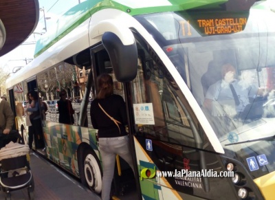 Más de 100.000 personas han utilizado el Tram de Castelló durante las fiestas de la Magdalena