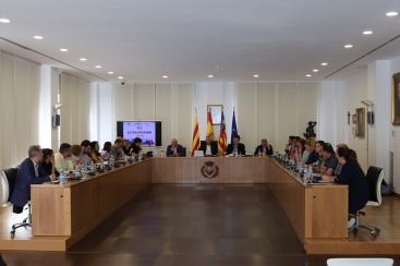 Villarreal inyecta 337.000 euros a 341 comercios y pequeños negocios con la bonificación del IBI en 2023