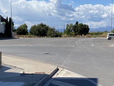 BURRIANA DECIDIX propone la creación de un vivero de empresas y una zona de coworking