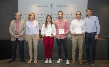 La UJI celebra la primera edición de los premios a TFG y TFM en el Aula Porcelanosa de Talent i Excel·lència
