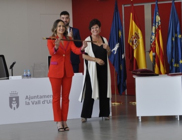 Tania Baños, investida como alcaldesa de la Vall d'Uixó por el PSPV-PSOE, Compromís y Esquerra Unida-Unides Podem