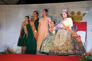 L'Ajuntament de Torreblanca presenta a Irune Gallego i Saray Marín com a reines de les Festes Patronals