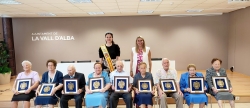 El Ayuntamiento de Vall d'Alba rinde homenaje a sus vecinos nonagenarios