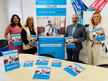 El Ayuntamiento de Castellón ofrece talleres gratuitos para reeducar posturas por el uso excesivo del móvil y la tablet