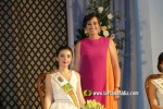 Les Alqueries rendeix pleitesia a les seves festeres