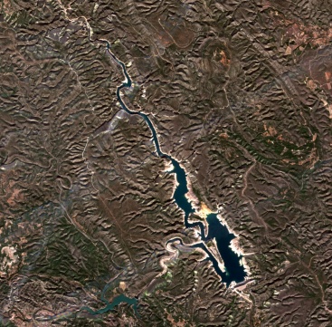 La CHJ i la Universitat de València col·laboren per millorar els programes de seguiment de la qualitat de les aigües en llacs i embassaments a través de sensors remots