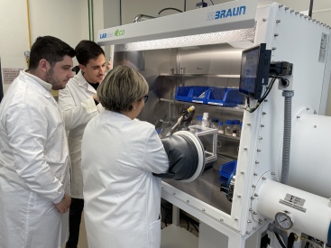Investigadors de l'UJI aconsegueixen mig mili d'euros per a projectes de materials avanats i energies renovables