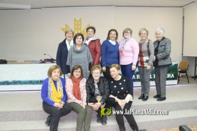 Renovación de la Junta Directiva de las Amas de Casa alcorinas con Tica Bachero como nueva presidenta