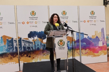 Caravaca defiende a la corte de honor de Vila-real en el Pregón de las fiestas de la Magdalena