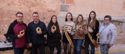 La bendición de los animales y el reparto de rollos protagonizan Sant Antoni en La Llosa