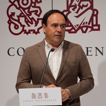 Juanfran Pérez desmiente acusaciones del PSOE y señala desvió de atención