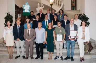 Alcaldessa de Castelló premia destacats personatges i defensa la cultura valenciana