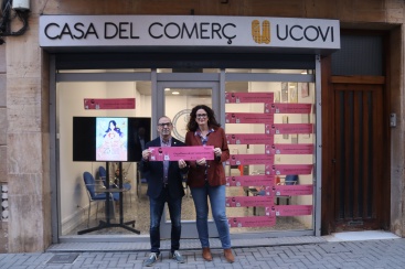 Vila-real conmemora el Día del Comercio Local en reconocimiento a los pequeños comercios