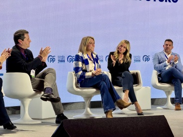Marta Barrachina presenta el pla estratègic Futur Província al XXVII Intermunicipal del PP
