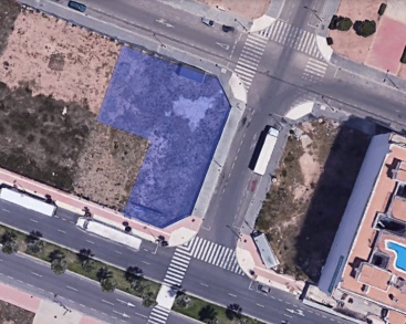Burriana compra a la Sareb dos solares para vivienda joven y un parking disuasorio por un total de 350.000 euros