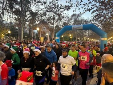 Más de 2.000 castellonenses despiden el año corriendo la XXXII edición de la carrera San Silvestre