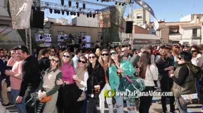 La 'Festa de les Paelles' reúne a más de 1.000 personas en la Terrassa Payà de Burriana
