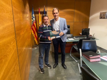 La Generalitat Valenciana impulsa el running en Castell�n y revalida su apoyo a Marat� bp Castell�
