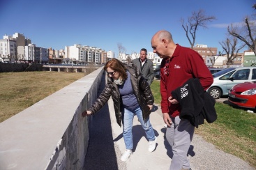 Repararán el trencadís en mal estado con el Taller de Empleo