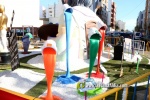 Burriana desperta engalanada amb les falles 2024