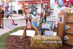 Burriana desperta engalanada amb les falles 2024