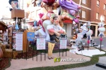 Burriana desperta engalanada amb les falles 2024