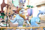 Burriana desperta engalanada amb les falles 2024