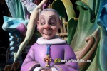 Burriana desperta engalanada amb les falles 2024