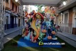 Burriana desperta engalanada amb les falles 2024