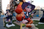 Burriana desperta engalanada amb les falles 2024