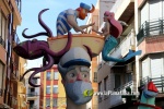 Burriana desperta engalanada amb les falles 2024