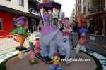 Burriana desperta engalanada amb les falles 2024
