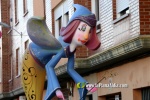 Burriana desperta engalanada amb les falles 2024