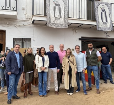 Mass defiende en La Vall d'Uix los `bous al carrer' como sea de identidad y motor econmico de Castelln