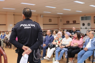 La Policía Local de Onda inicia la campaña de prevención en seguridad para personas mayores