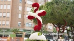 Borriana destella ornamentaci? floral amb les seves Creus de Maig