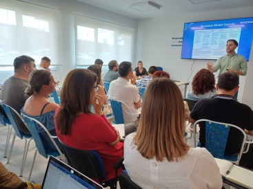 El Centre d'emprenedoria 'Onda Genera' impulsa el creixement empresarial de 154 ondarencs
