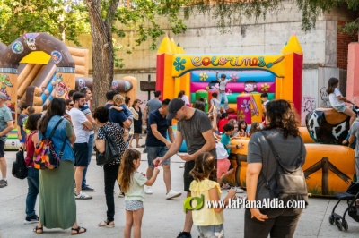 Gran éxito del Hola Estiu con gran fiesta infantil organizada por el ayuntamiento alcorino