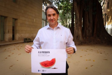 Burriana renueva la programación de 'a la fresqueta' para lograr una oferta más familiar en el teatro del mar