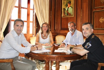 El Ayuntamiento abona el pago de las horas pendientes a policias locales y agentes de movilidad