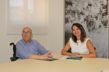 La concejalía de Bienestar Social de Castellón firma convenio con Cocemfe por 74.800 euros