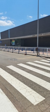 Instalación de vallas fijas en el CEIP Pintor Sorolla de Alquerías del Niño Perdido para aumentar la seguridad vial