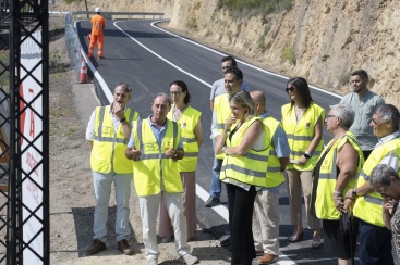 Marta Barrachina visita la finalización de las obras en la CV-203