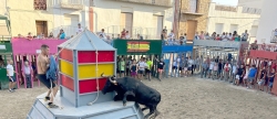 Les dones de Les Useres protagonitzen les festes