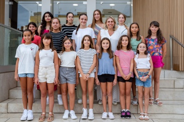 Proclamación de Júlia García Traver como nueva reina de las fiestas de Vall d'Alba