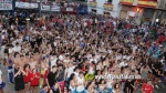Burriana celebra la seua tradicional Entrada de Penyes i l'Esclafit que d?na inici a les festes