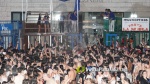 Burriana celebra la seua tradicional Entrada de Penyes i l'Esclafit que d?na inici a les festes