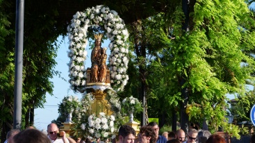 Vila-real celebra la procesión de retorno de la Mare de Déu de Gràcia a su ermita